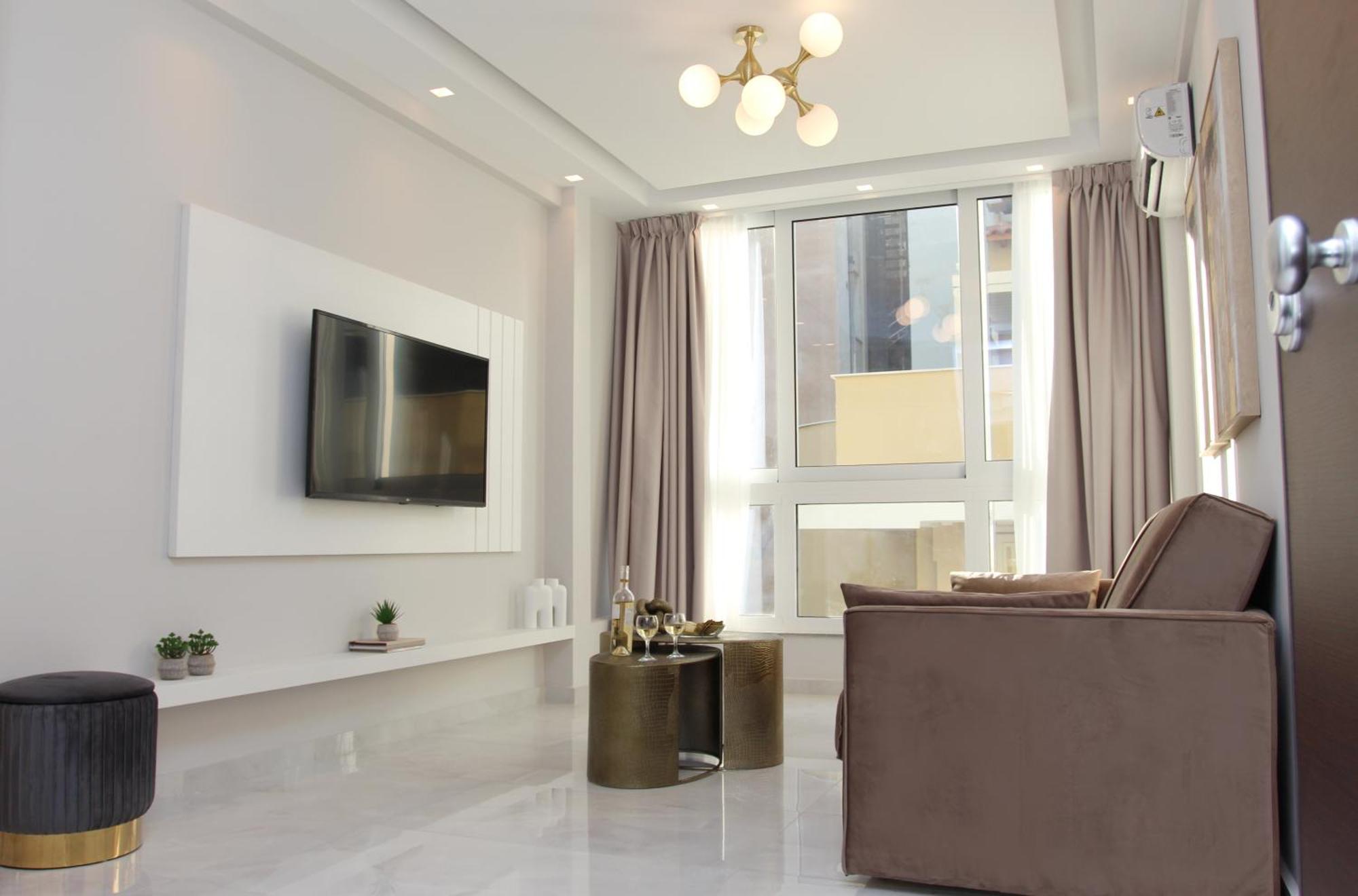Central Metropolis Luxury Living Athene Buitenkant foto