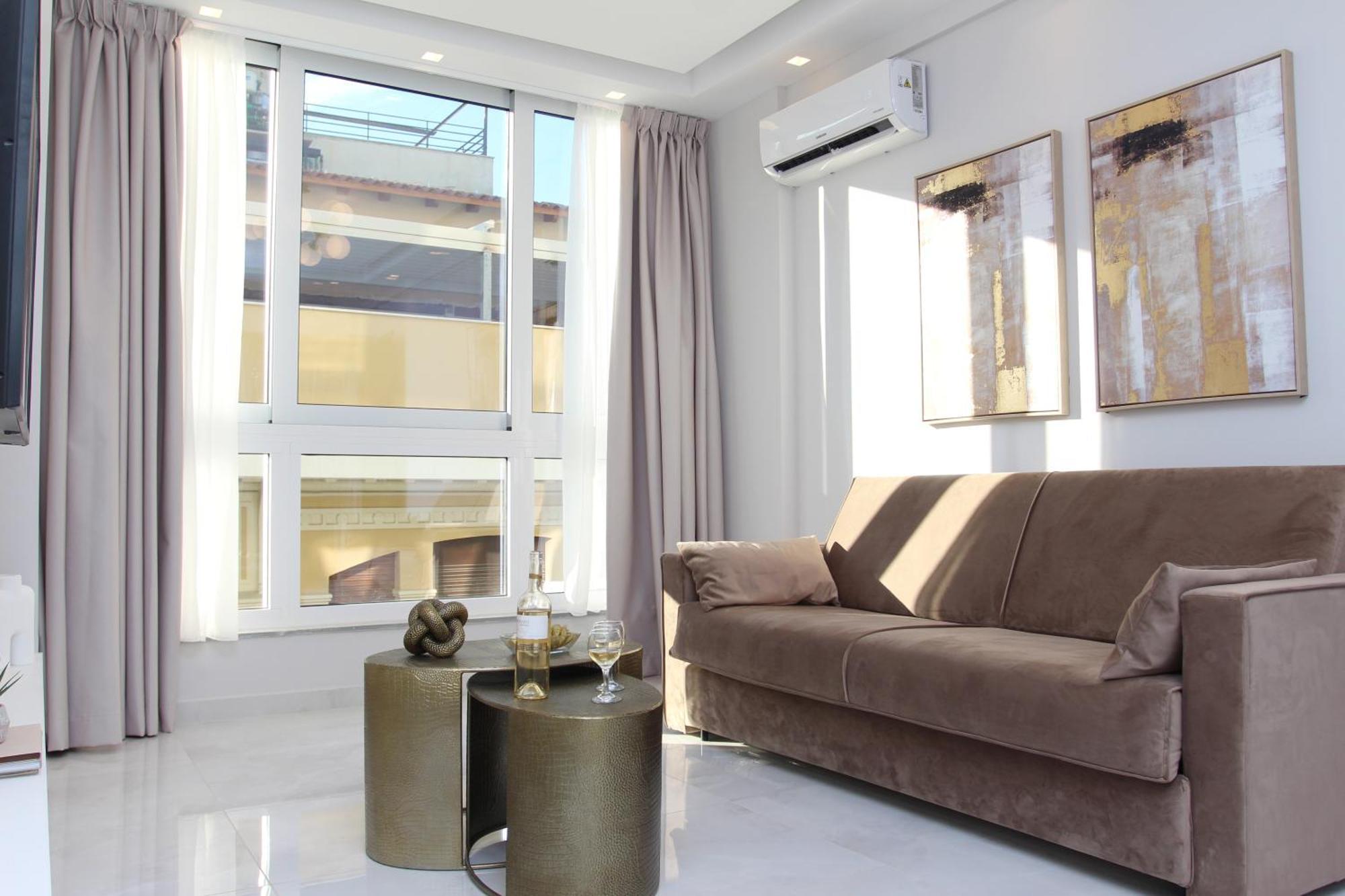 Central Metropolis Luxury Living Athene Buitenkant foto